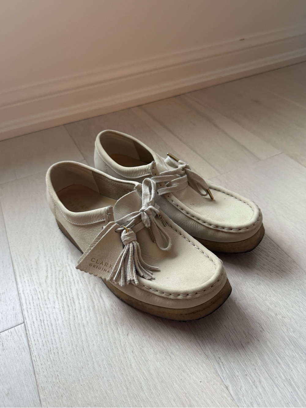 Clarks Cream Tassel Wallabee Loafers